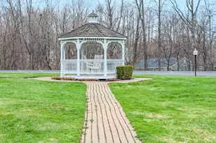 1005 Cocheco Ct, Dover, NH 03820 - Photo 15