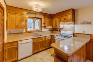 255 River St, Ashland, NH 03217 - Photo 5