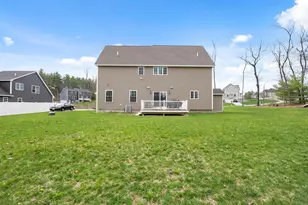 44 Sheffield St, Windham, NH 03087 - Photo 31