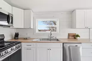 10 Gull Ln, South Hero, VT 05486 - Photo 13