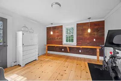 64 Kingston Road, Exeter, NH 03833 - Photo 9