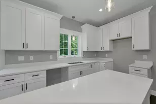 60 Jenkins Rd, Bedford, NH 03110 - Photo 5