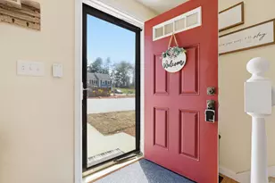 16 Kearns Dr, Merrimack, NH 03054 - Photo 5