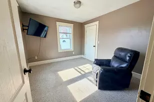 15 Dunklee St, Concord, NH 03301 - Photo 25
