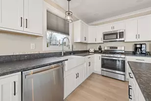 13 Opechee St, Laconia, NH 03246 - Photo 5