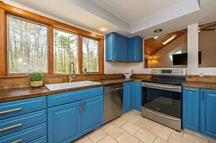 314 Wentworth Rd, Brookfield, NH 03872 - Photo 9