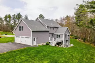 12 Harmony Ln, Pelham, NH 03076 - Photo 47