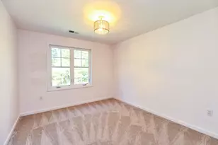 163 Woodview Way, Manchester, NH 03102 - Photo 29
