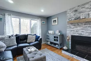 21 Gloucester Ln, Nashua, NH 03063 - Photo 11