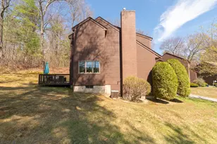 21 Gloucester Ln, Nashua, NH 03063 - Photo 25