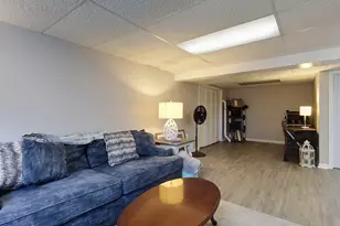 21 Gloucester Ln, Nashua, NH 03063 - Photo 23