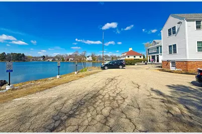 118 Maplewood Avenue #C1, Portsmouth, NH 03801 - Photo 3