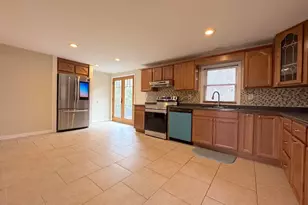 30 Highland St, Newton, NH 03858 - Photo 17