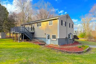 30 Highland St, Newton, NH 03858 - Photo 3