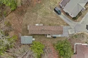 343 Old Lake Shore Rd, Gilford, NH 03249 - Photo 5