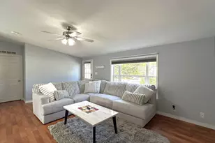 75 Hilton Ave, Exeter, NH 03833 - Photo 7