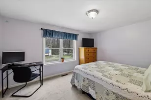 12 Butterfield Ln, Bedford, NH 03110 - Photo 19