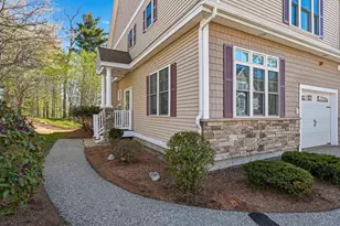 4 Manor Dr, Hooksett, NH 03106 - Photo 43
