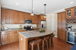 4 Manor Dr, Hooksett, NH 03106 - Photo 9