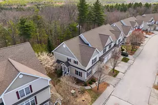 4 Manor Dr, Hooksett, NH 03106 - Photo 45