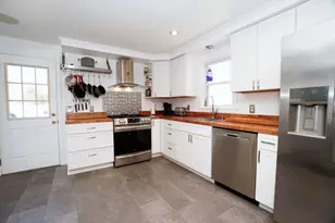18 Barron Ave, Salem, NH 03079 - Photo 3