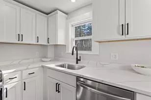 176 Airport Rd, Concord, NH 03301 - Photo 17