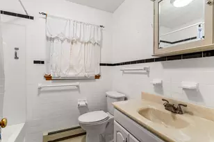 175 W High St, Somersworth, NH 03878 - Photo 17