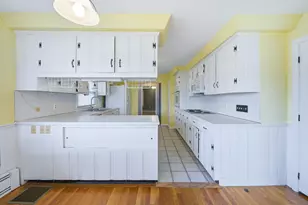 58 President Rd, Manchester, NH 03103 - Photo 7