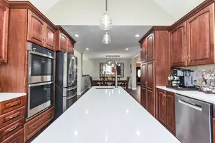 13 Johnson St, Windham, NH 03087 - Photo 19