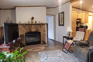 14 Peasley Rd, Henniker, NH 03242 - Photo 13