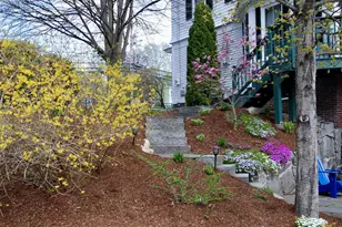 285 Pleasant St, Concord, NH 03301 - Photo 5