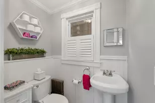951 Chestnut St, Manchester, NH 03104 - Photo 25