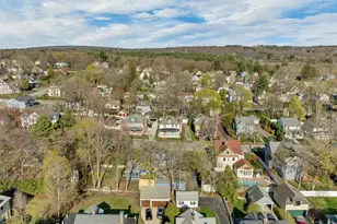 951 Chestnut St, Manchester, NH 03104 - Photo 5