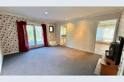 3 Ridge Road, Essex Junction, VT 05452 - Photo 9