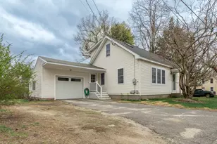46 Pleasant St, Hinsdale, NH 03451 - Photo 1