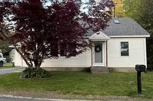 46 Pleasant St, Hinsdale, NH 03451 - Photo 23