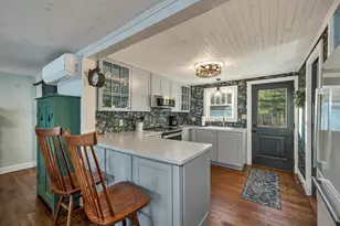 31 Lake Shore Dr, Effingham, NH 03882 - Photo 3