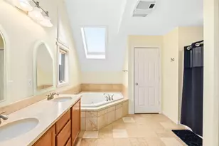 276 Old County Rd, Deering, NH 03244 - Photo 25