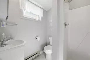 144 Lake St, Laconia, NH 03246 - Photo 15
