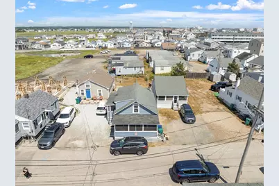 22-24 Perkins Avenue, Hampton, NH 03842 - Photo 3