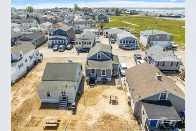 22-24 Perkins Avenue, Hampton, NH 03842 - Photo 31