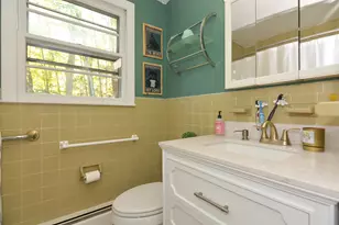 183 Chester Rd, Derry, NH 03038 - Photo 17