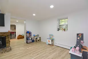 183 Chester Rd, Derry, NH 03038 - Photo 41