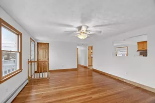 13 Darryl Ln, Salem, NH 03079 - Photo 9