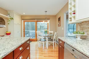 37 Standish Way, Amherst, NH 03031 - Photo 15