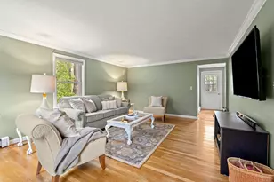 12 Magazine St, Bedford, NH 03110 - Photo 19