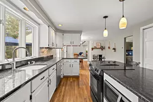 12 Magazine St, Bedford, NH 03110 - Photo 7