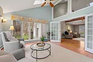 12 Magazine St, Bedford, NH 03110 - Photo 11