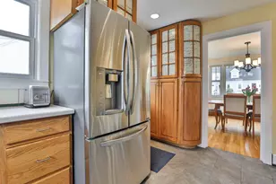 25 Eastman St, Nashua, NH 03060 - Photo 7