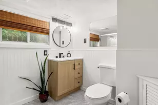 256 E Dunstable Rd, Nashua, NH 03062 - Photo 13